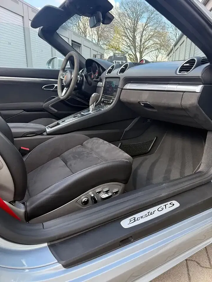 Porsche Boxster 4.0 GTS - Thumbnail 11