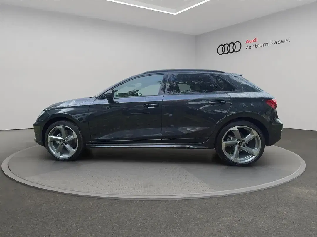 Audi A3 TFSI - foto 2