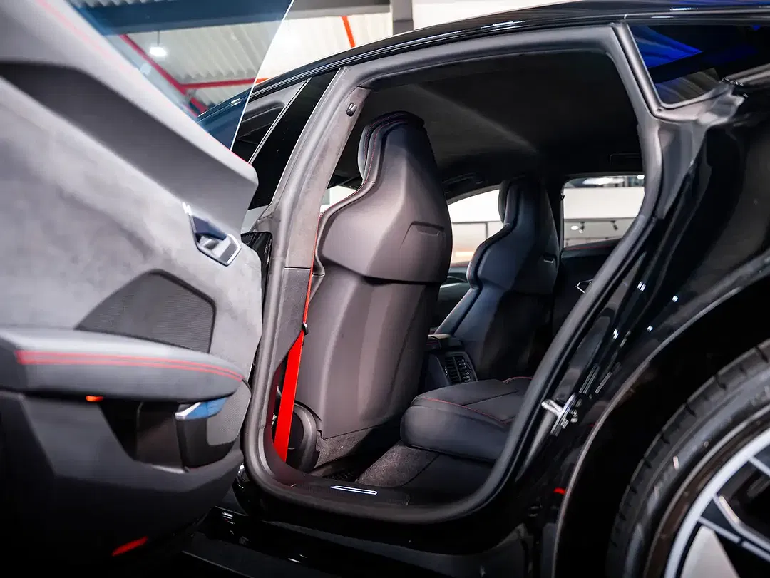 Audi RS e-tron GT quattro - Thumbnail 20