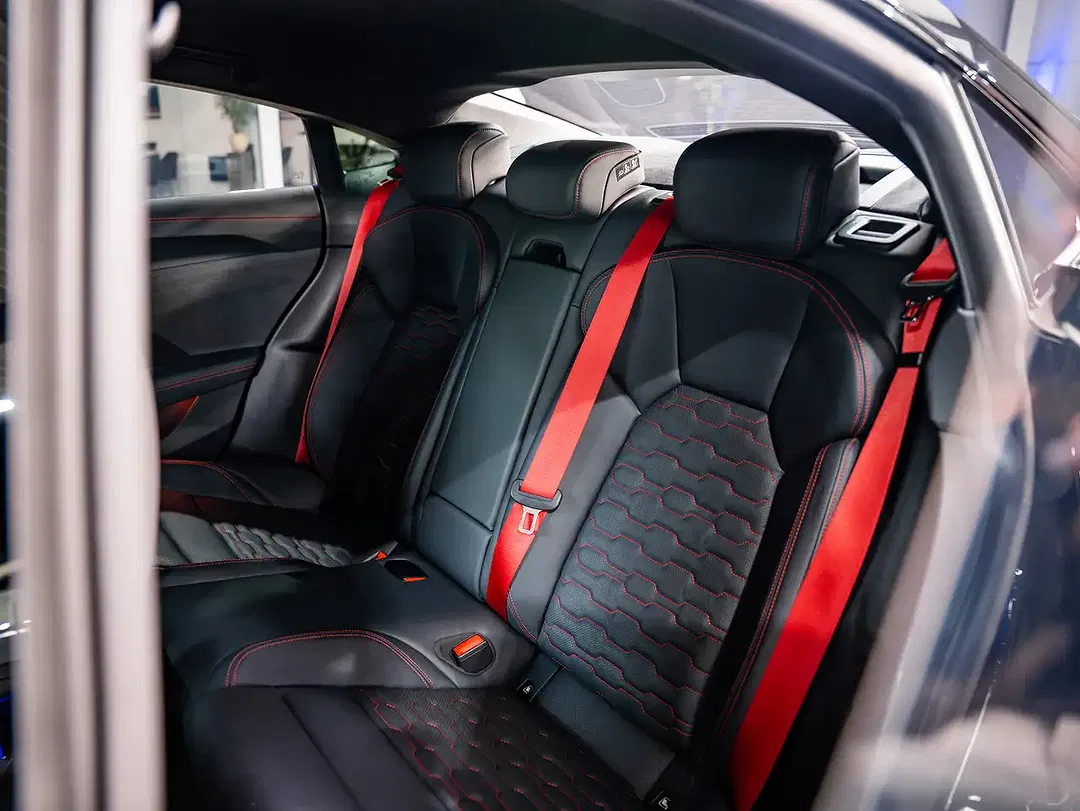 Audi RS e-tron GT quattro - Thumbnail 22