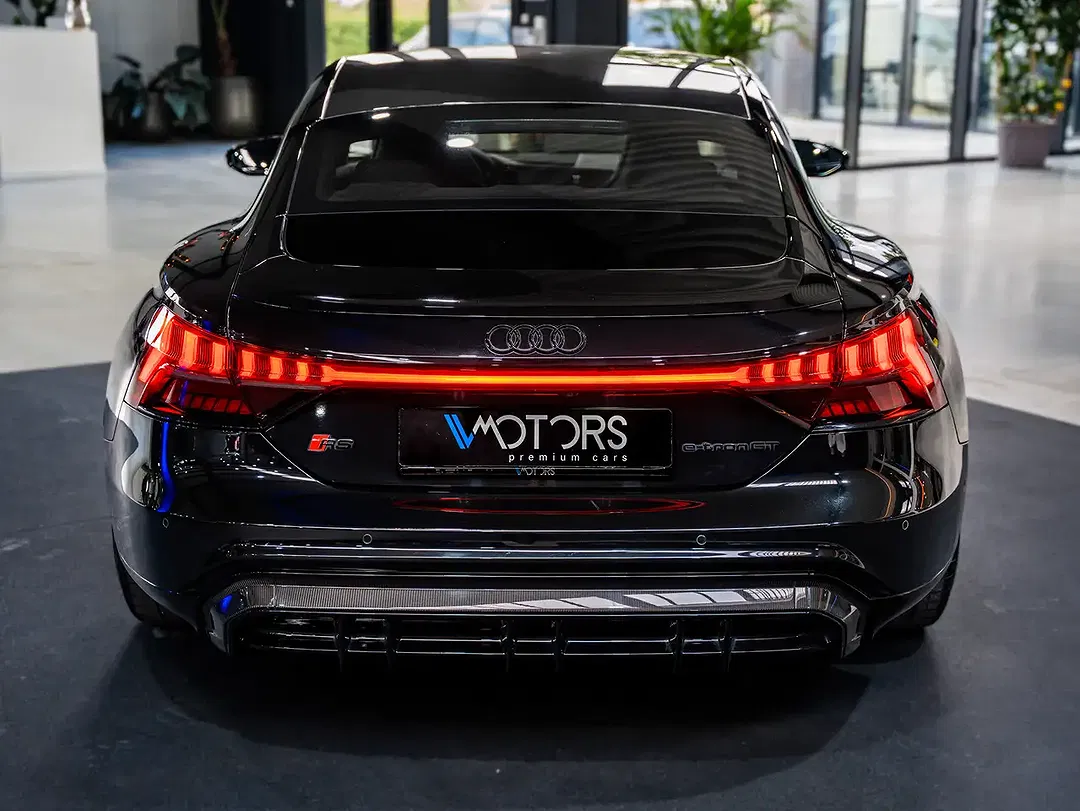 Audi RS e-tron GT quattro - Thumbnail 9