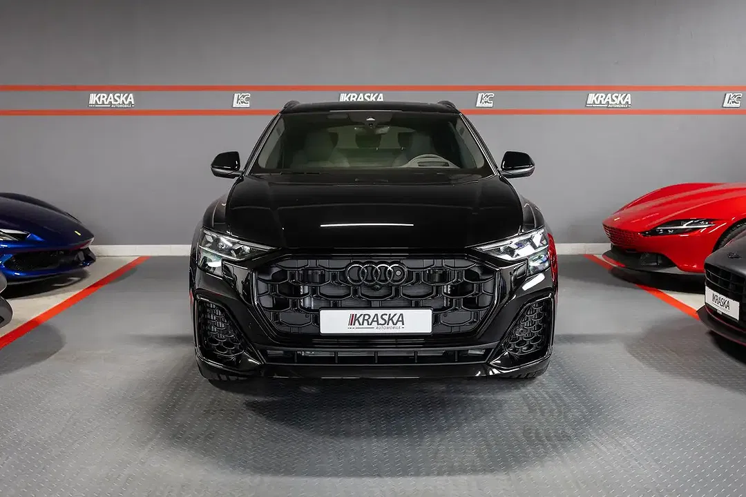 Audi Q8 60 TFSI e quattro S line - Thumbnail 3