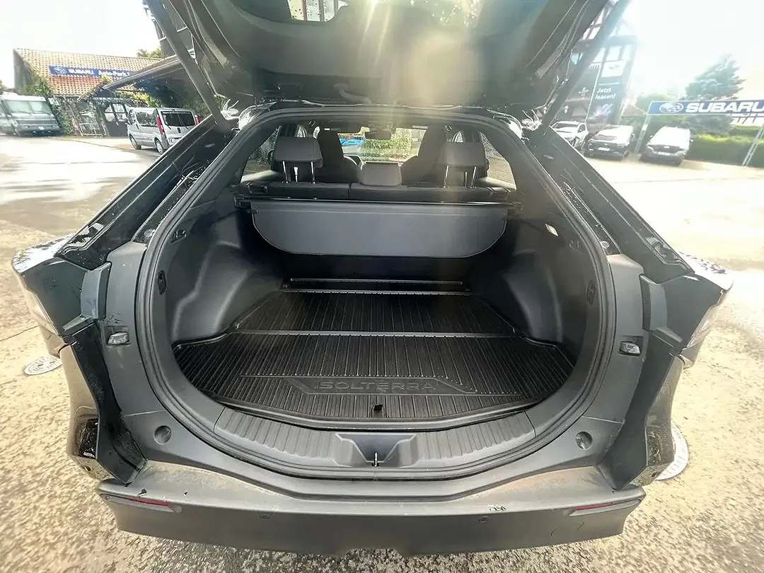 Subaru Solterra 150kW 71.4 kWh Comfort - Thumbnail 14