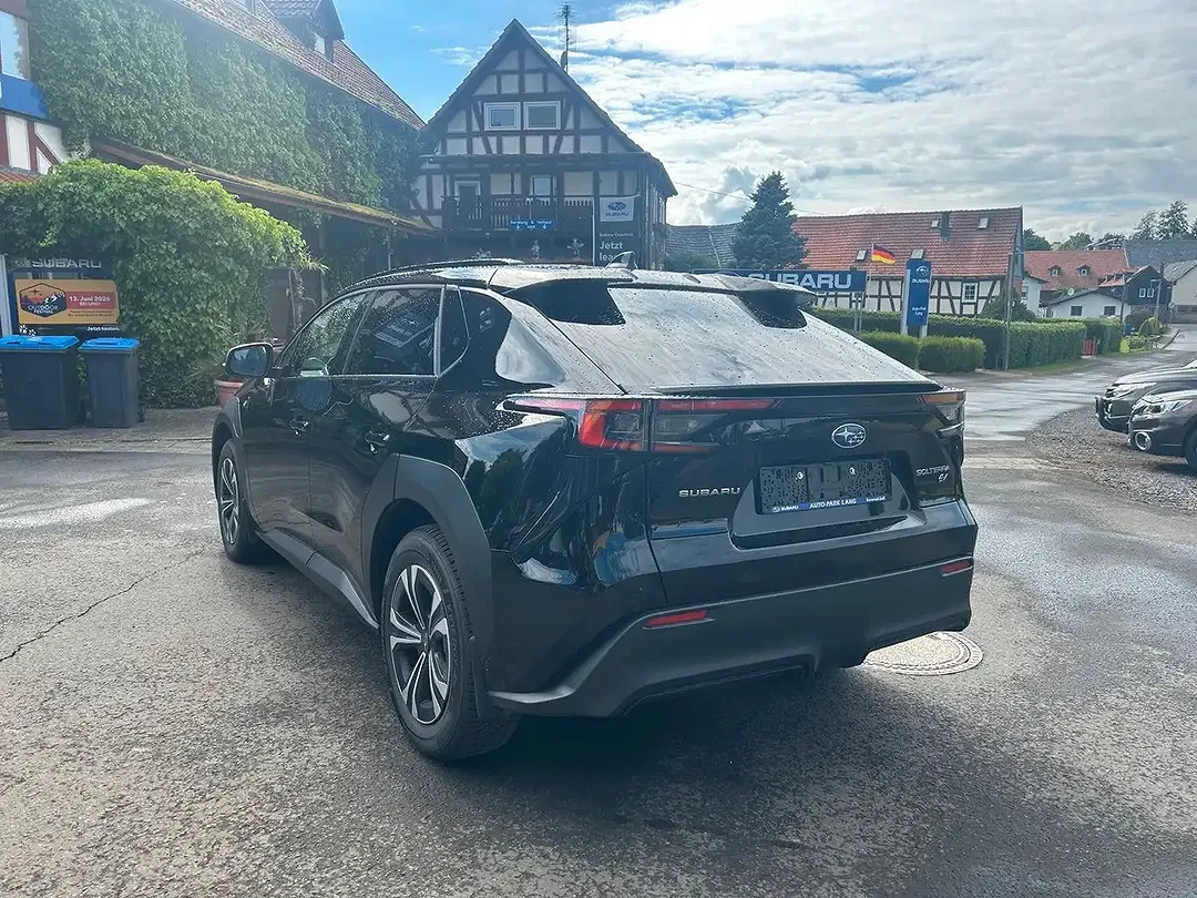 Subaru Solterra 150kW 71.4 kWh Comfort - Thumbnail 3
