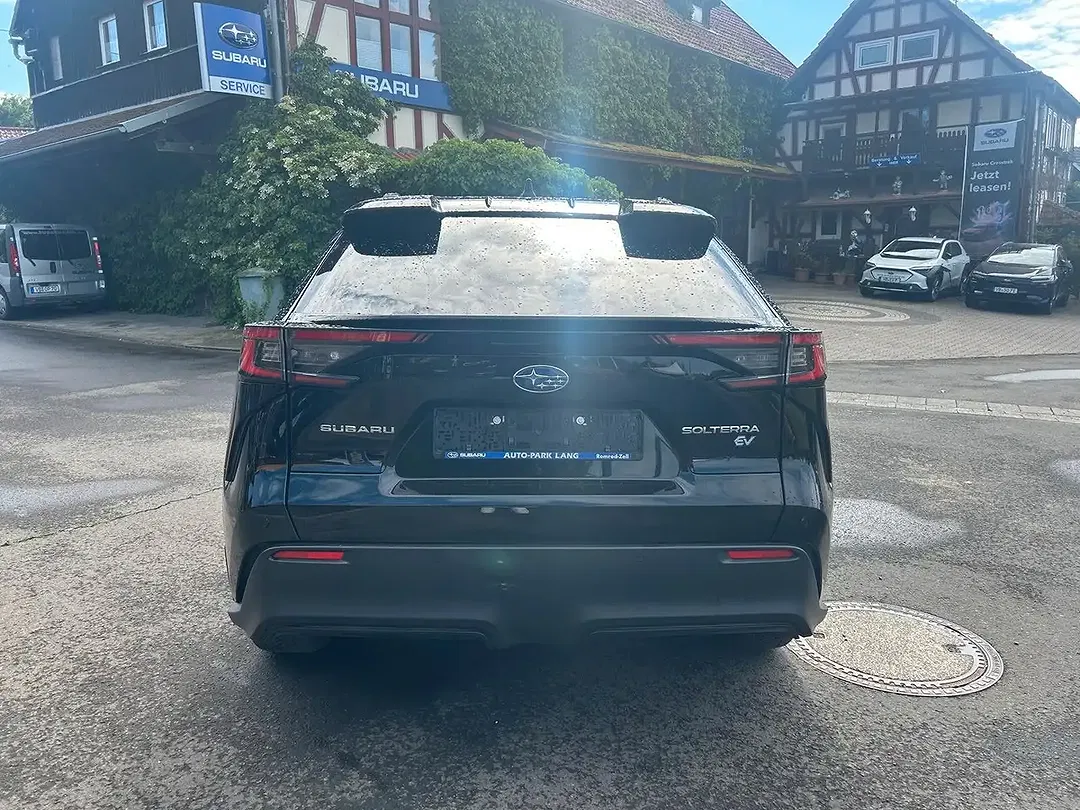 Subaru Solterra 150kW 71.4 kWh Comfort - Thumbnail 4