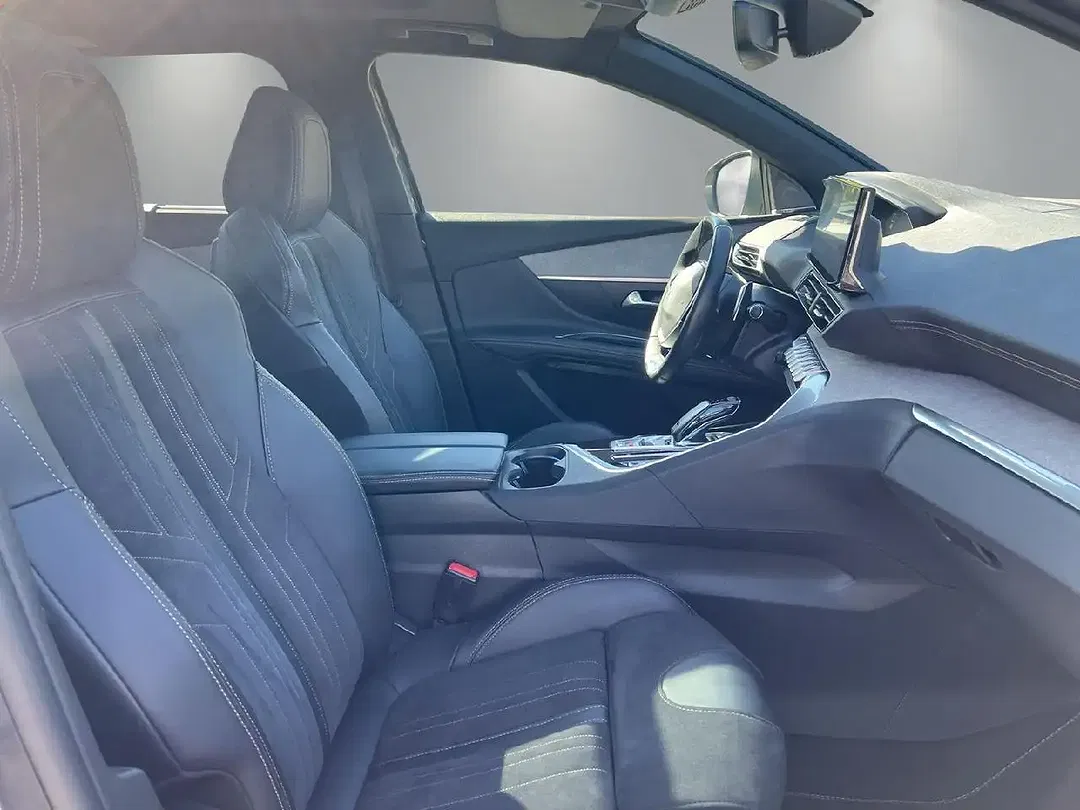 Peugeot 5008 GT - Thumbnail 8