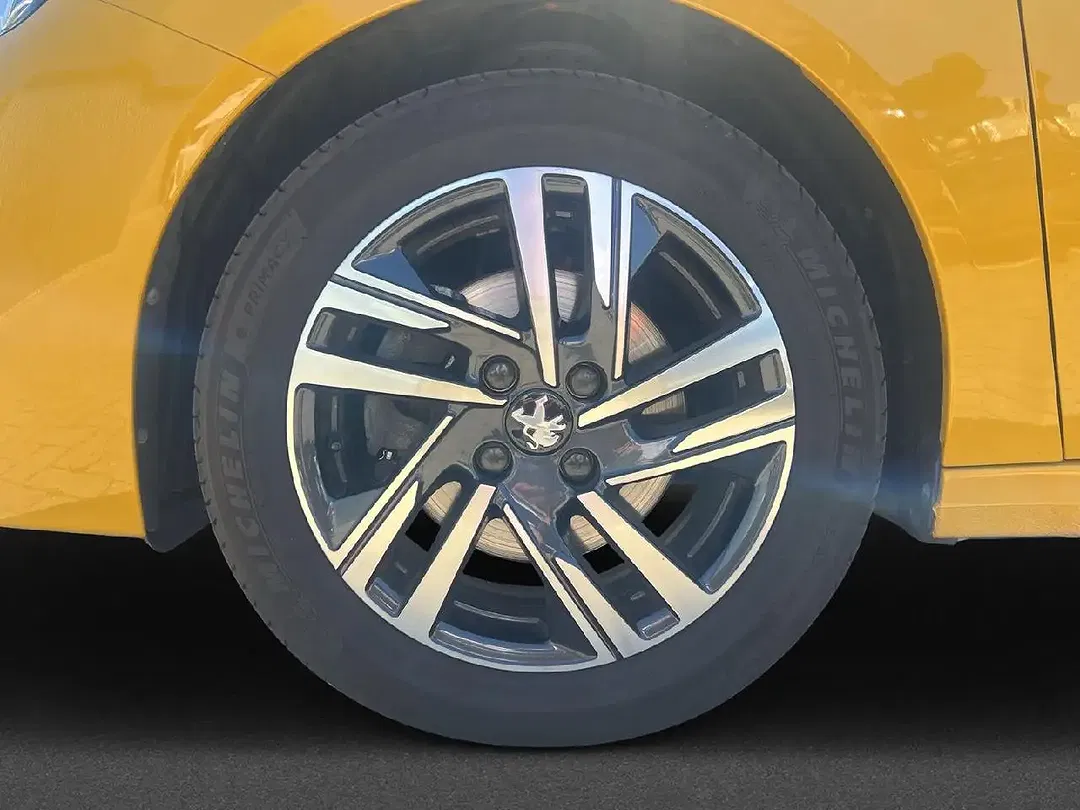 Peugeot 208 Allure - Thumbnail 10