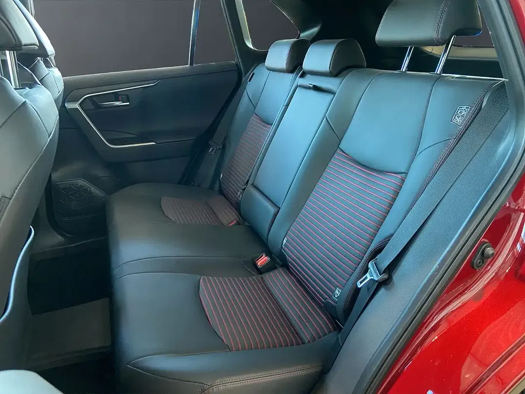 Suzuki Across Hybrid Comfort+ - foto 15