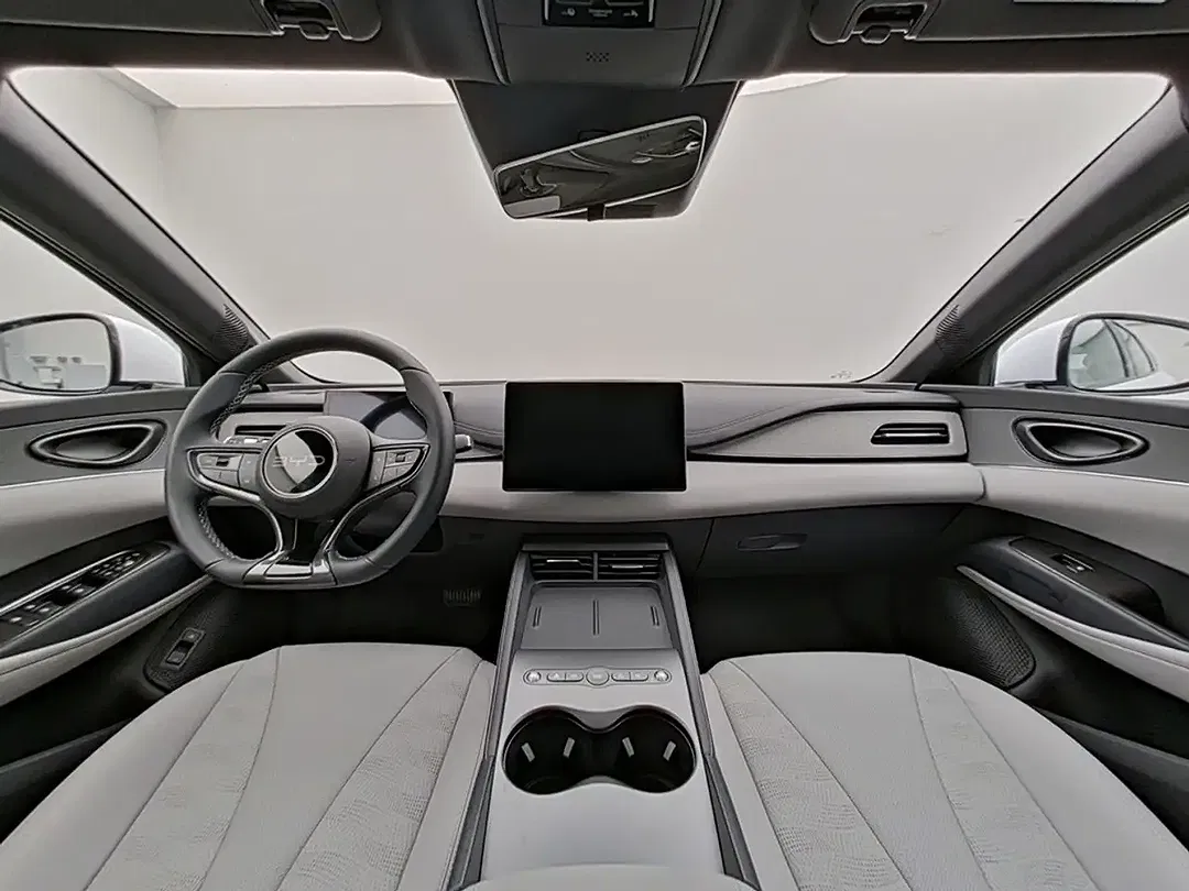 BYD Seal 6 DM-i Touring Boost - Thumbnail 10