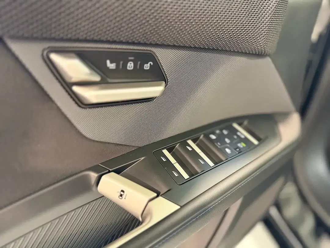 BMW i3 xDrive M Edition - Thumbnail 14