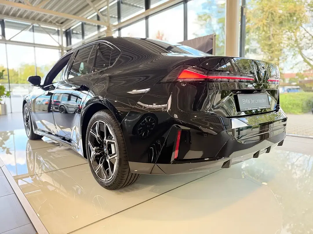 BMW i3 xDrive M Edition - Thumbnail 3