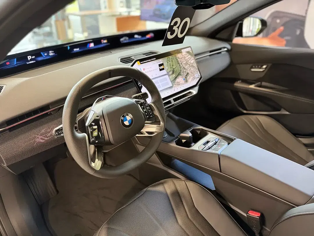 BMW i3 xDrive M Edition - Thumbnail 4