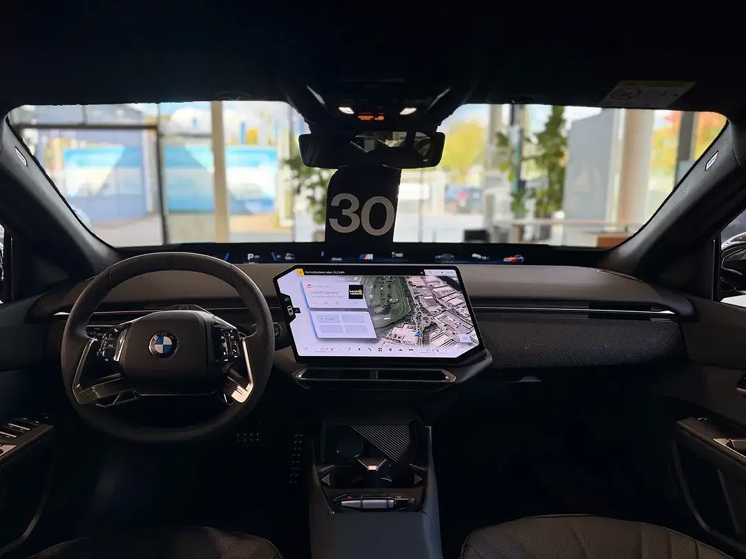 BMW i3 xDrive M Edition - Thumbnail 6
