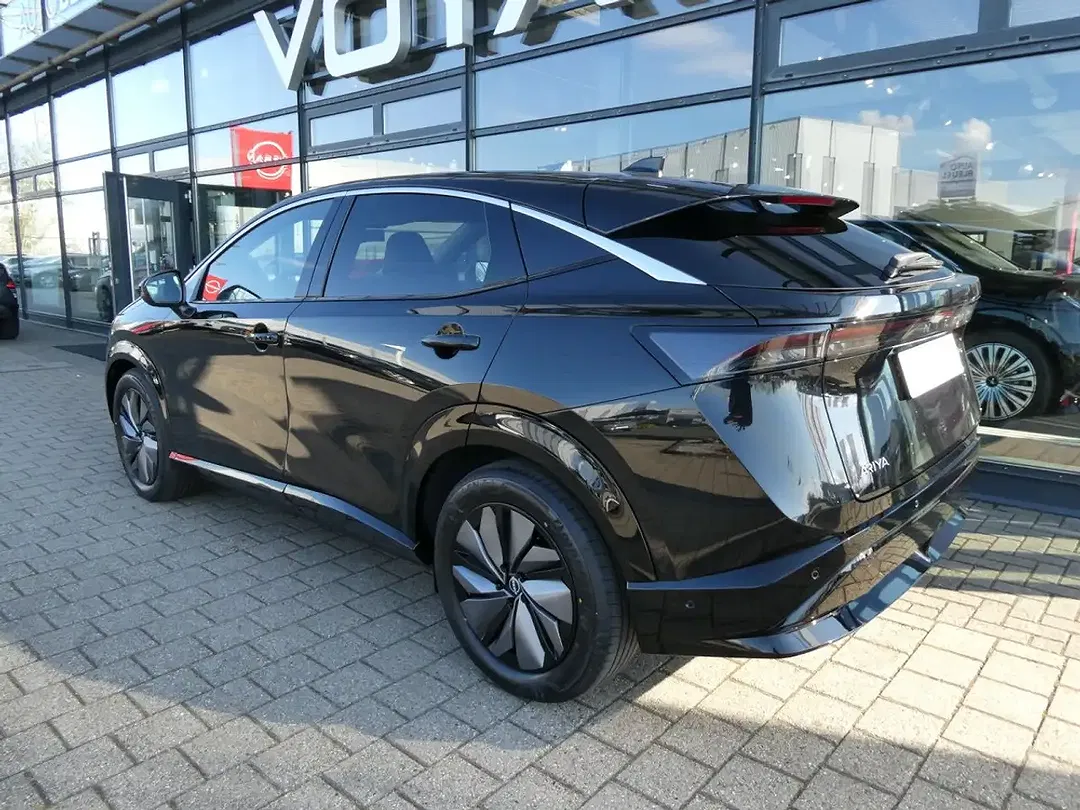 Nissan Ariya Evolve - Thumbnail 3
