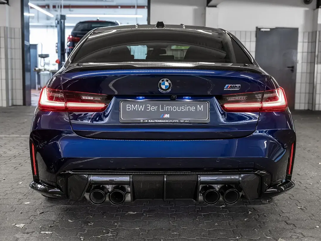 BMW M3 xDrive Competition - Thumbnail 6