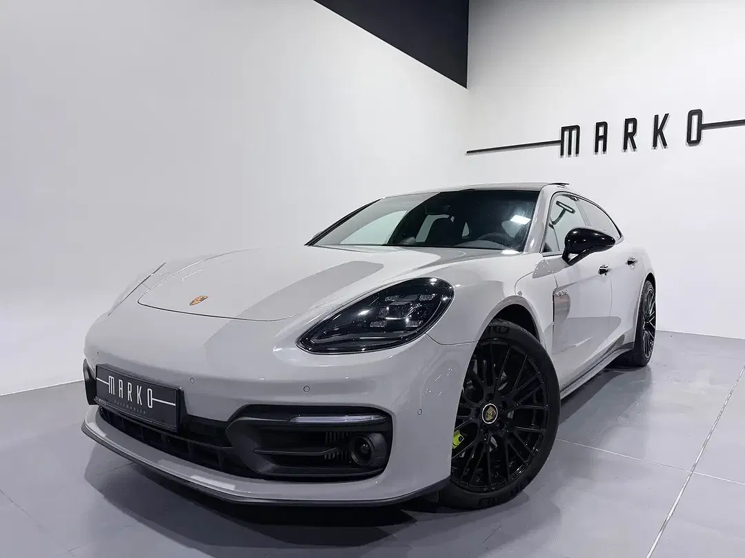 Porsche Panamera E-Hybrid 4 S/T - foto 1