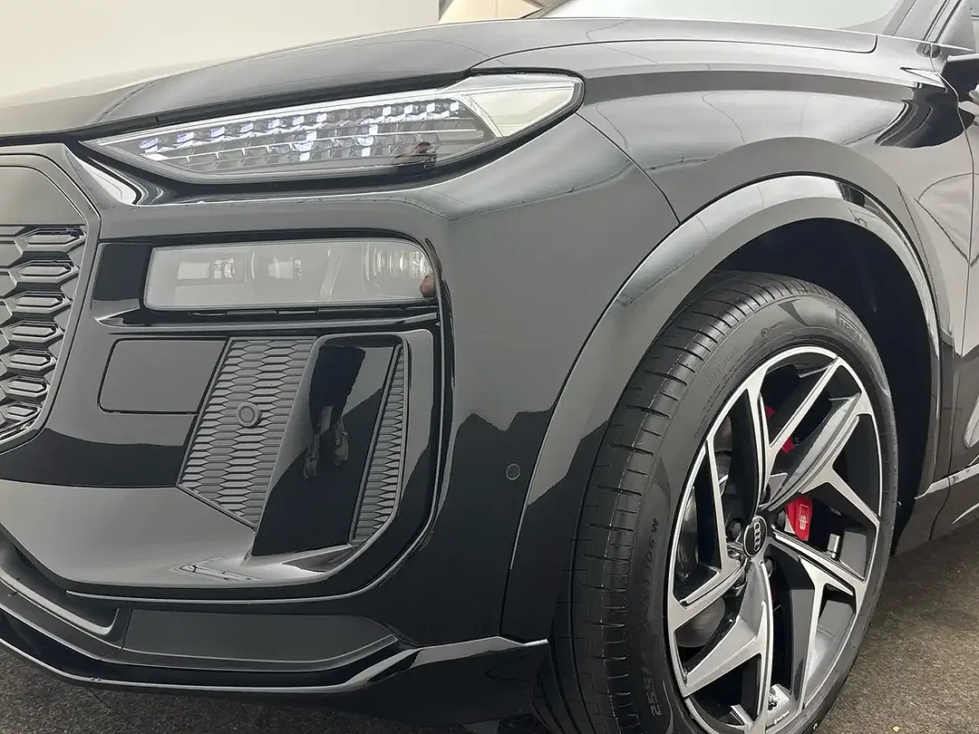 Audi SQ6 e-tron Sportback - Thumbnail 5