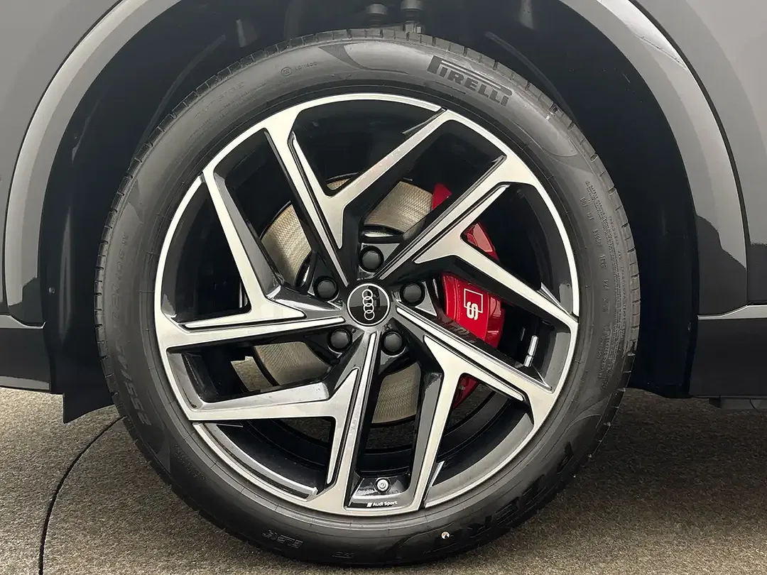Audi SQ6 e-tron Sportback - Thumbnail 6