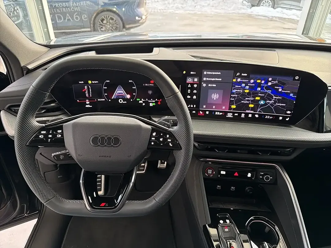 Audi SQ5 Sportback Pro - Thumbnail 12