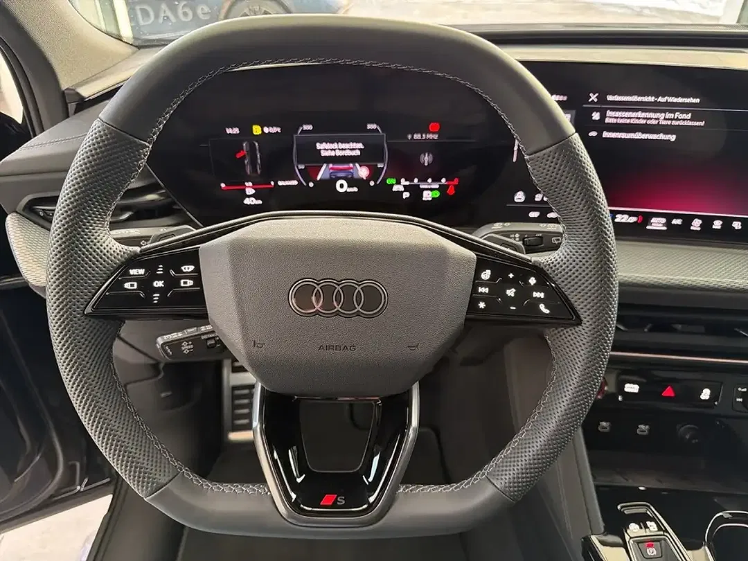 Audi SQ5 Sportback Pro - Thumbnail 16