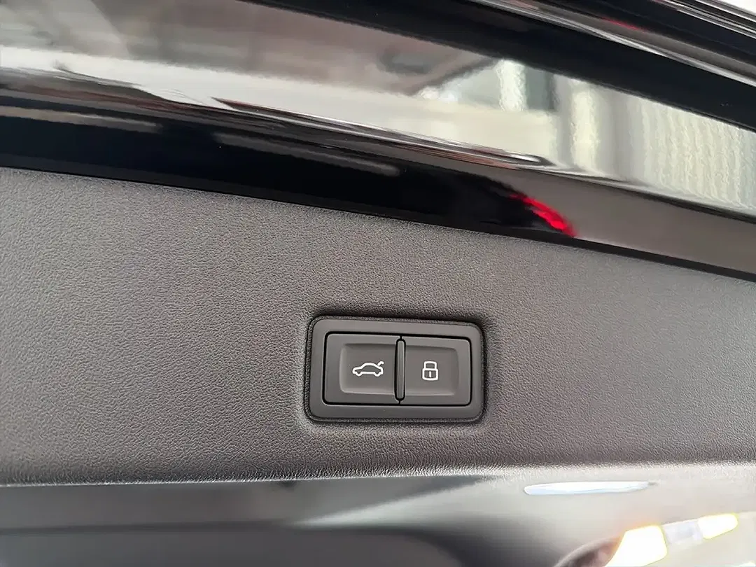 Audi SQ5 Sportback Pro - Thumbnail 7
