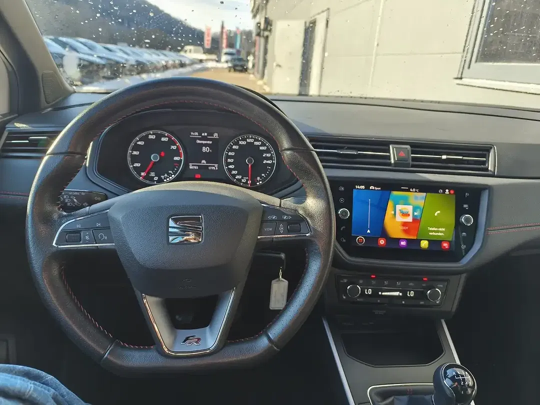 SEAT Arona 1.0 TSI FR - Thumbnail 10