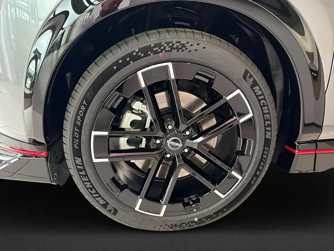 Nissan Ariya e-4ORCE NISMO - Thumbnail 7