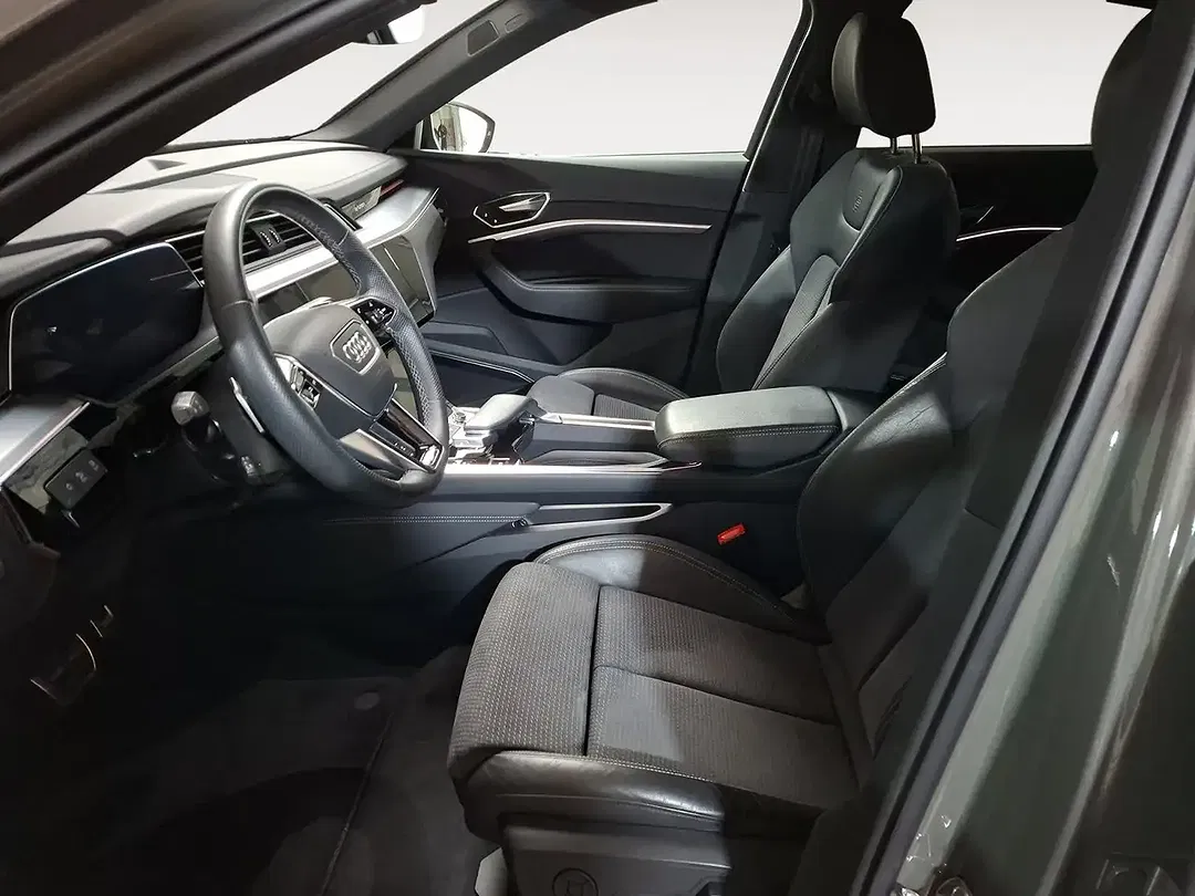 Audi Q8 e-tron 50 quattro Matrix LED Sportback S line - Thumbnail 9
