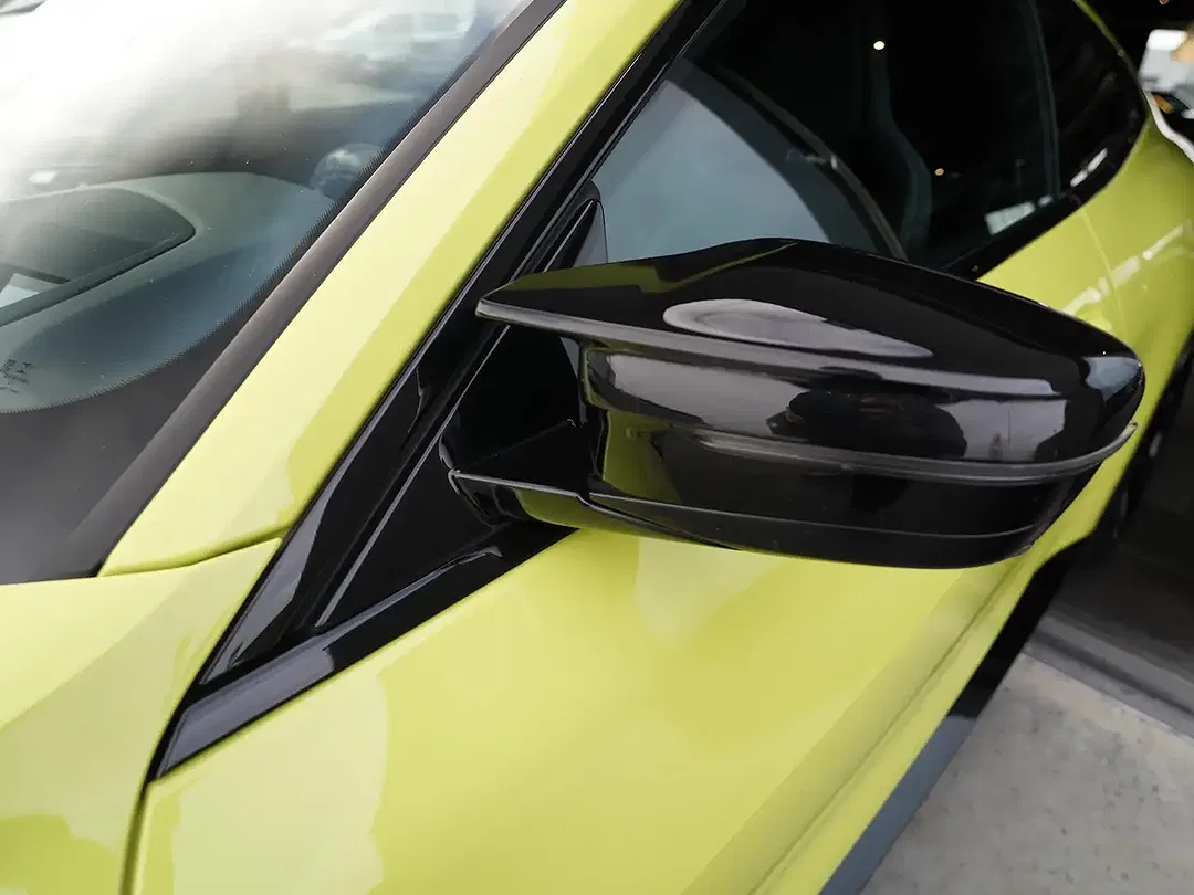 BMW M4 Competition - Thumbnail 6