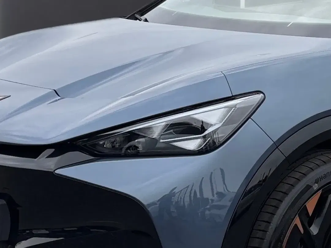 CUPRA Tavascan 4Drive VZ Matrix LED - Thumbnail 7