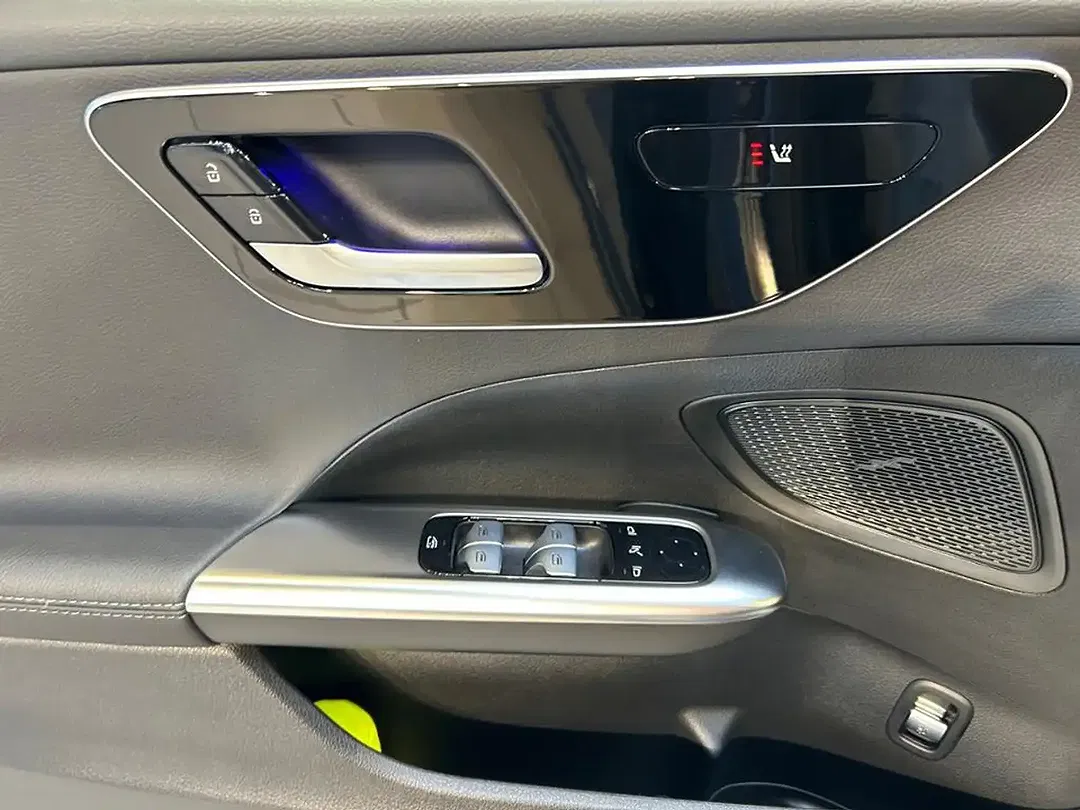 Mercedes-Benz C 200 MBUX Avantgarde - Thumbnail 18