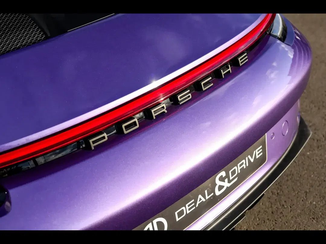 Porsche 911 PDK GT3 Touring - foto 15