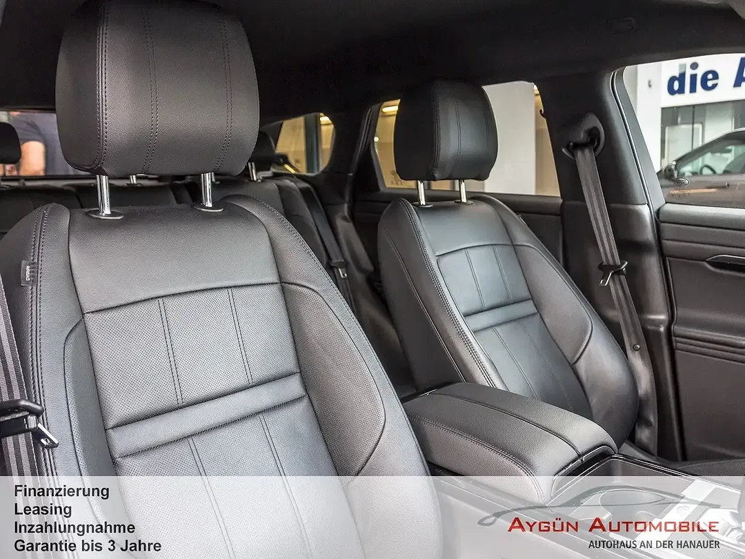 Land Rover Range Rover Evoque 4x4 S - Thumbnail 12
