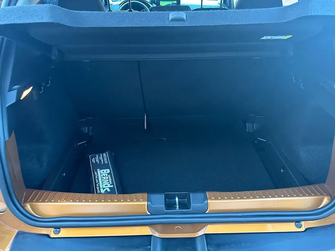 Dacia Sandero Stepway Comfort - Thumbnail 11