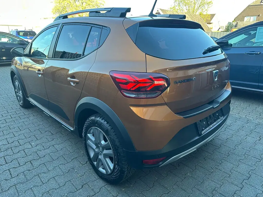 Dacia Sandero Stepway Comfort - Thumbnail 5