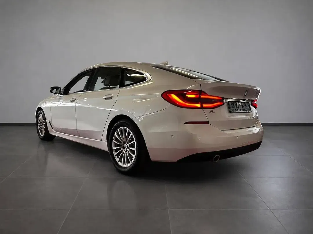 BMW 620 Gran Turismo - Thumbnail 5