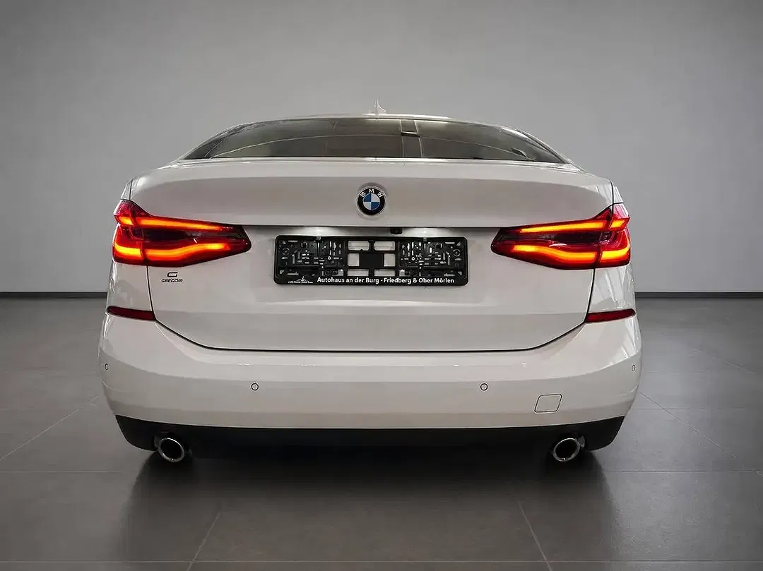 BMW 620 Gran Turismo - Thumbnail 6