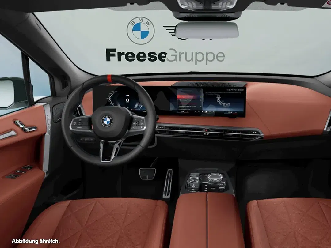 BMW iX xDrive - Thumbnail 4
