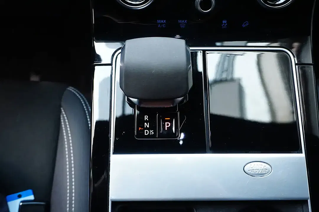 Land Rover Range Rover Velar 2.0 AUT R-Dynamic - Thumbnail 14