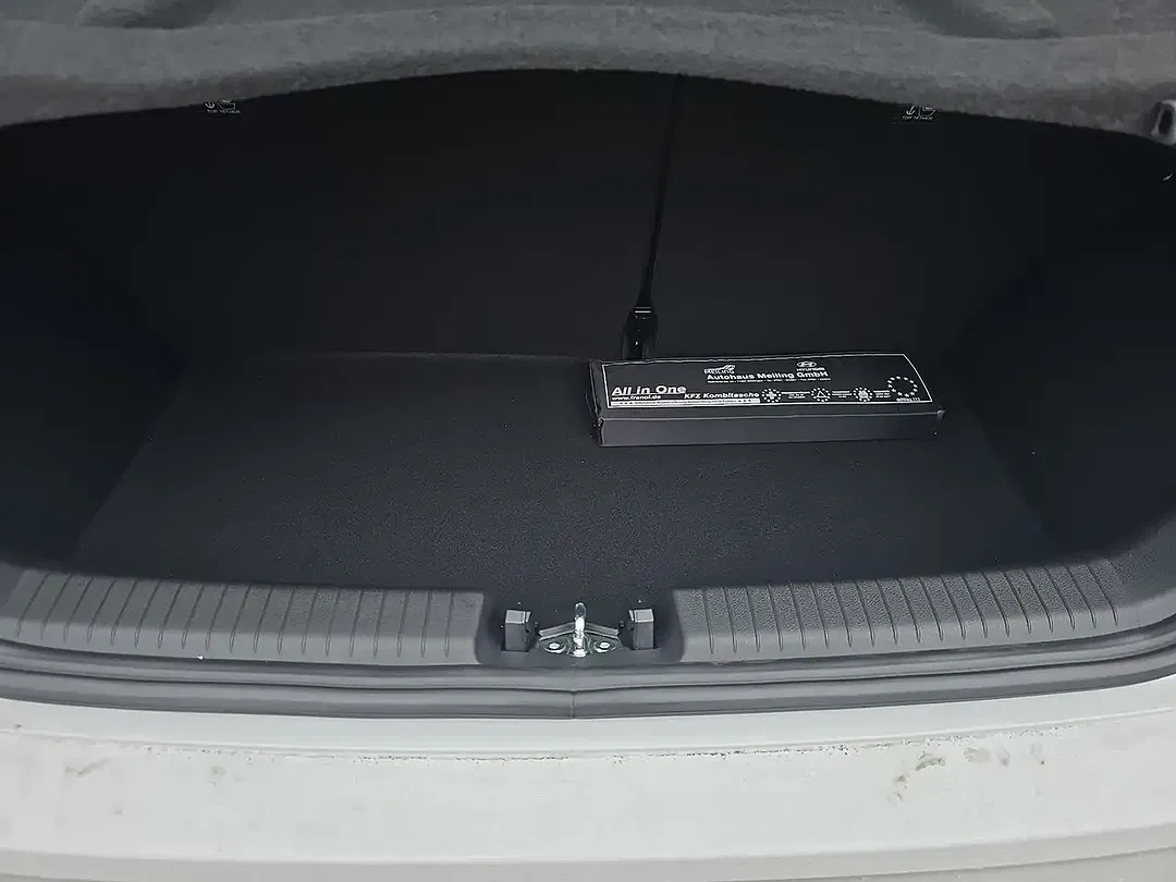 Hyundai i10 Select - Thumbnail 6