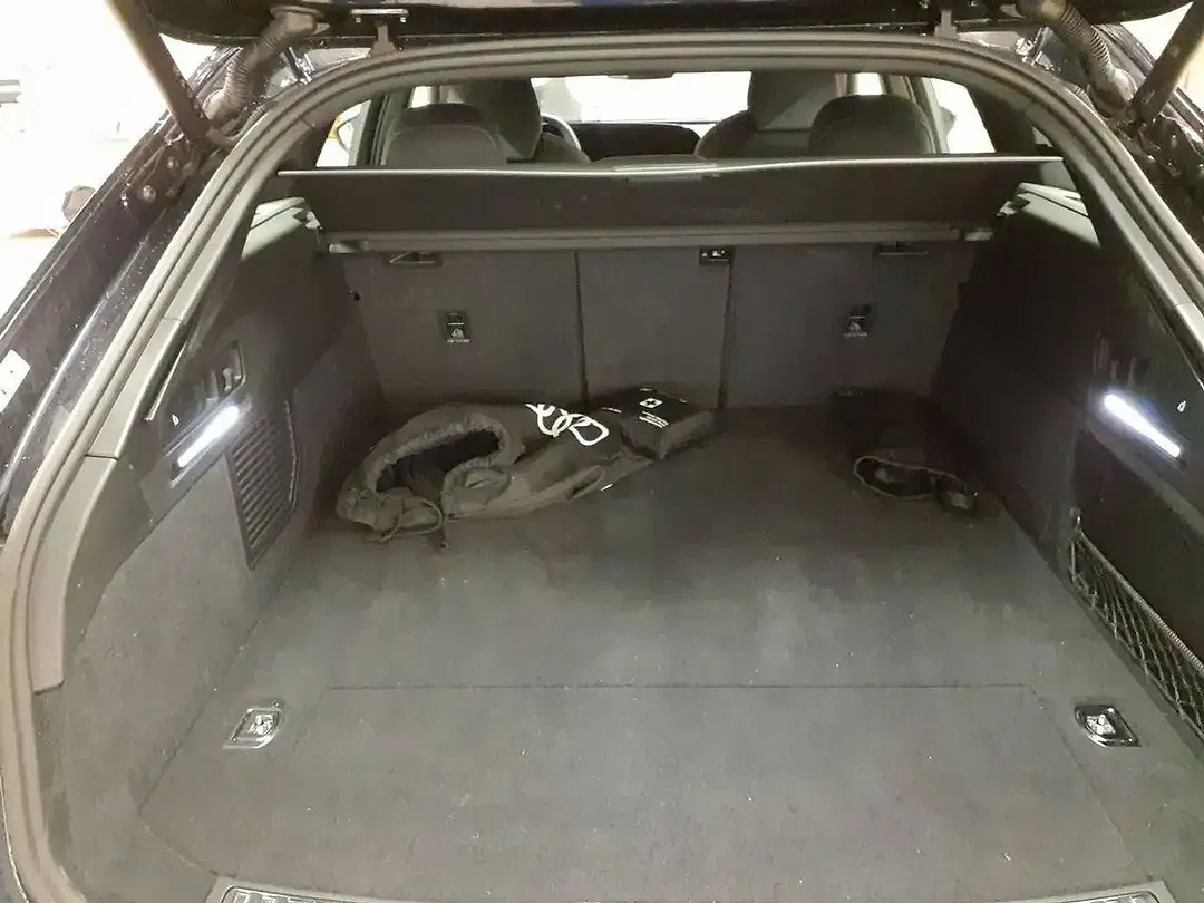 Audi A6 Matrix LED Avant - Thumbnail 8