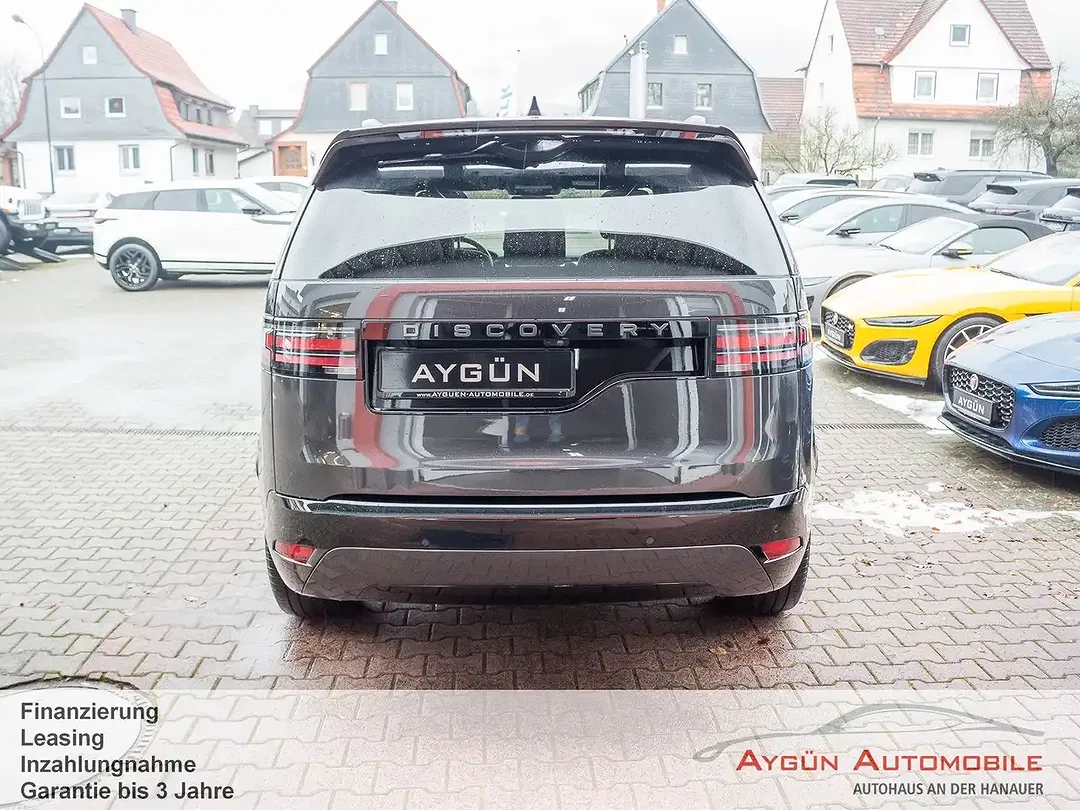 Land Rover Discovery 4x4 R-Dynamic SE - Thumbnail 5