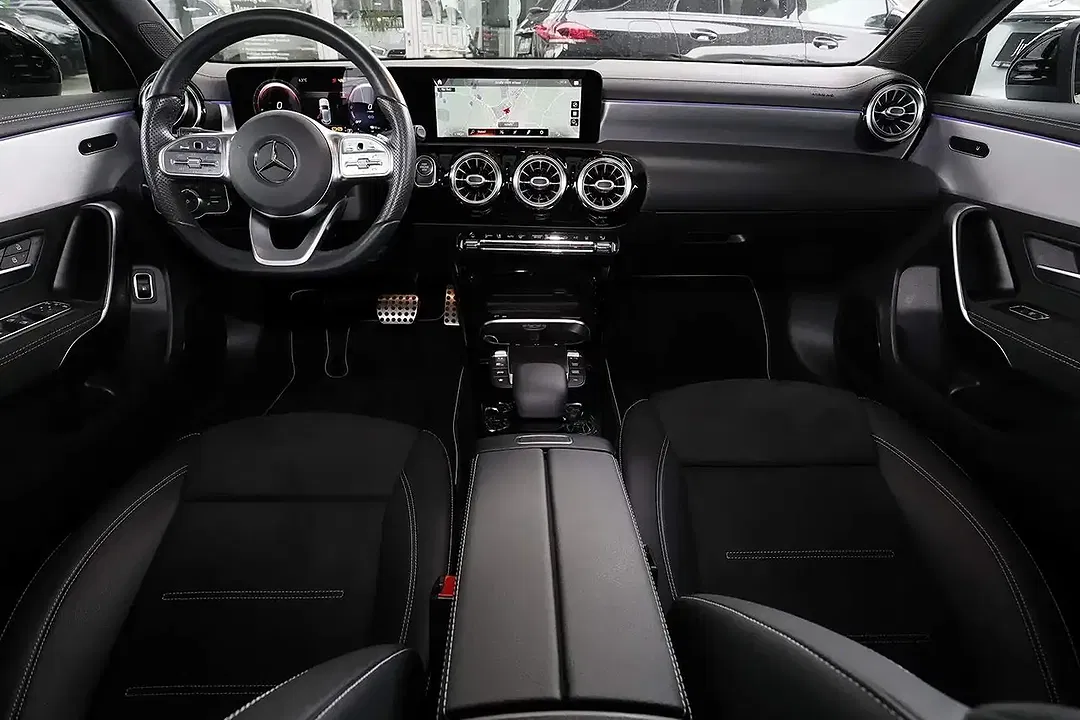 Mercedes-Benz A 250 AMG Edition - Thumbnail 5