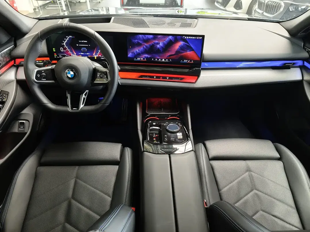 BMW 520 Touring M Sport Pro - Thumbnail 12