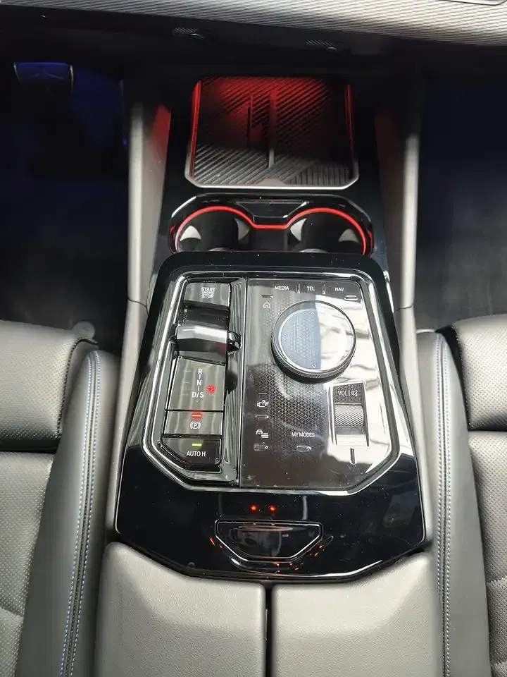 BMW 520 Touring M Sport Pro - Thumbnail 14