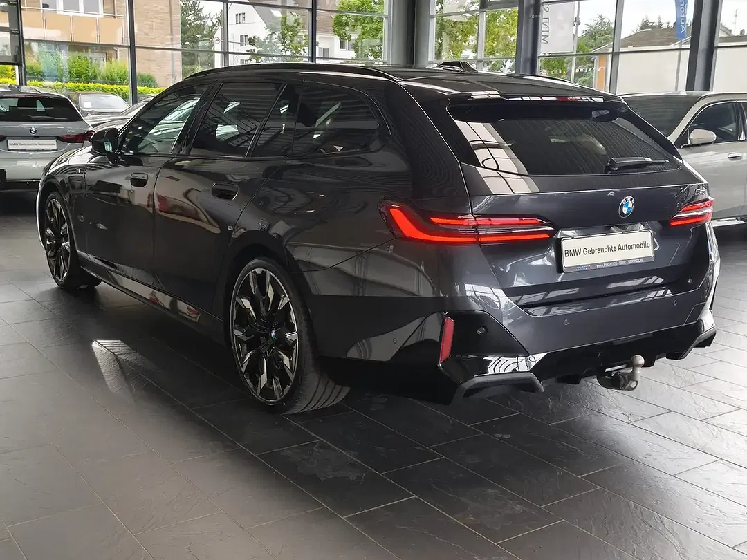 BMW 520 Touring M Sport Pro - Thumbnail 4