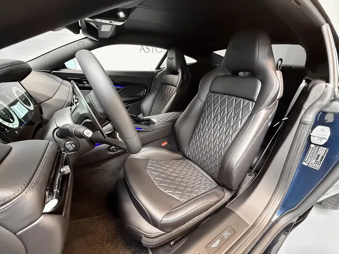 Aston Martin DB12 Coupe - Thumbnail 14