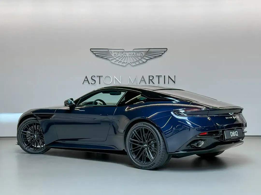 Aston Martin DB12 Coupe - Thumbnail 5