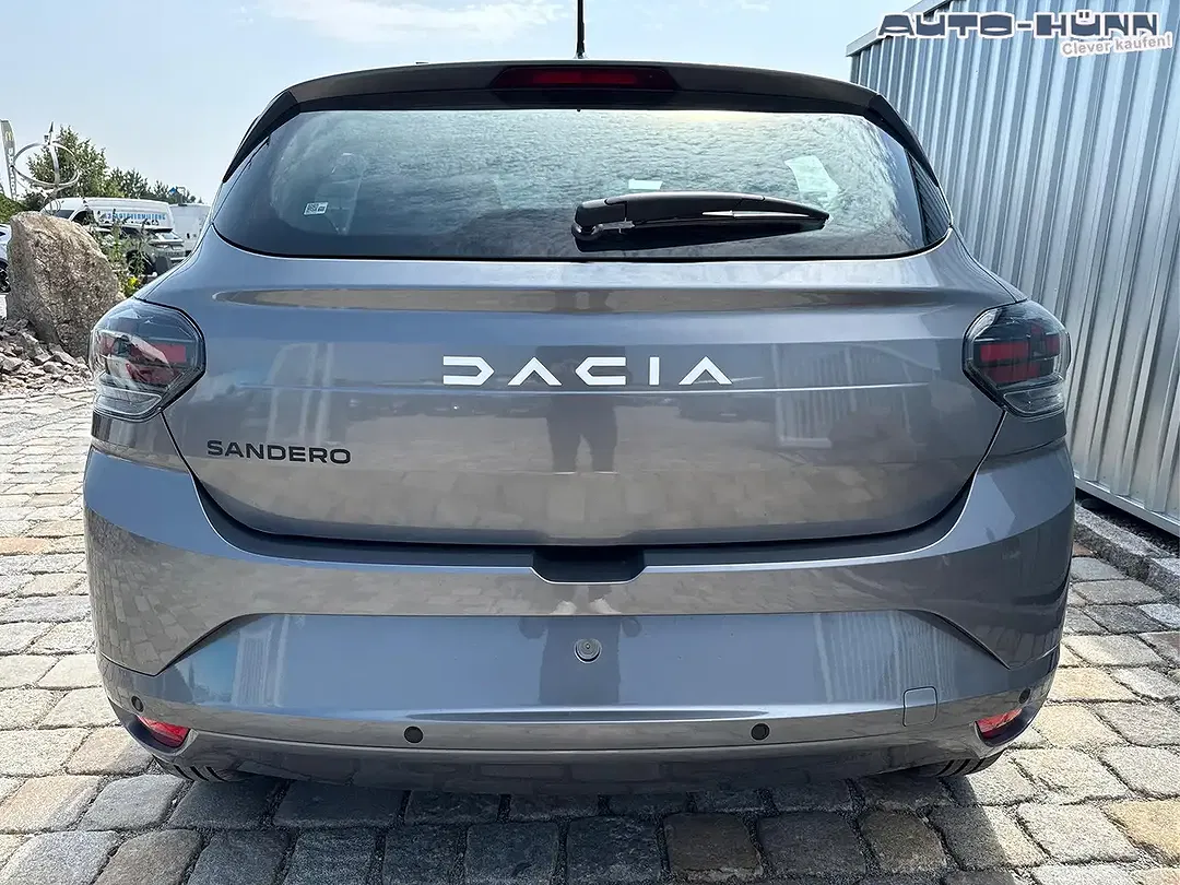 Dacia Sandero TCe Essential - Thumbnail 5