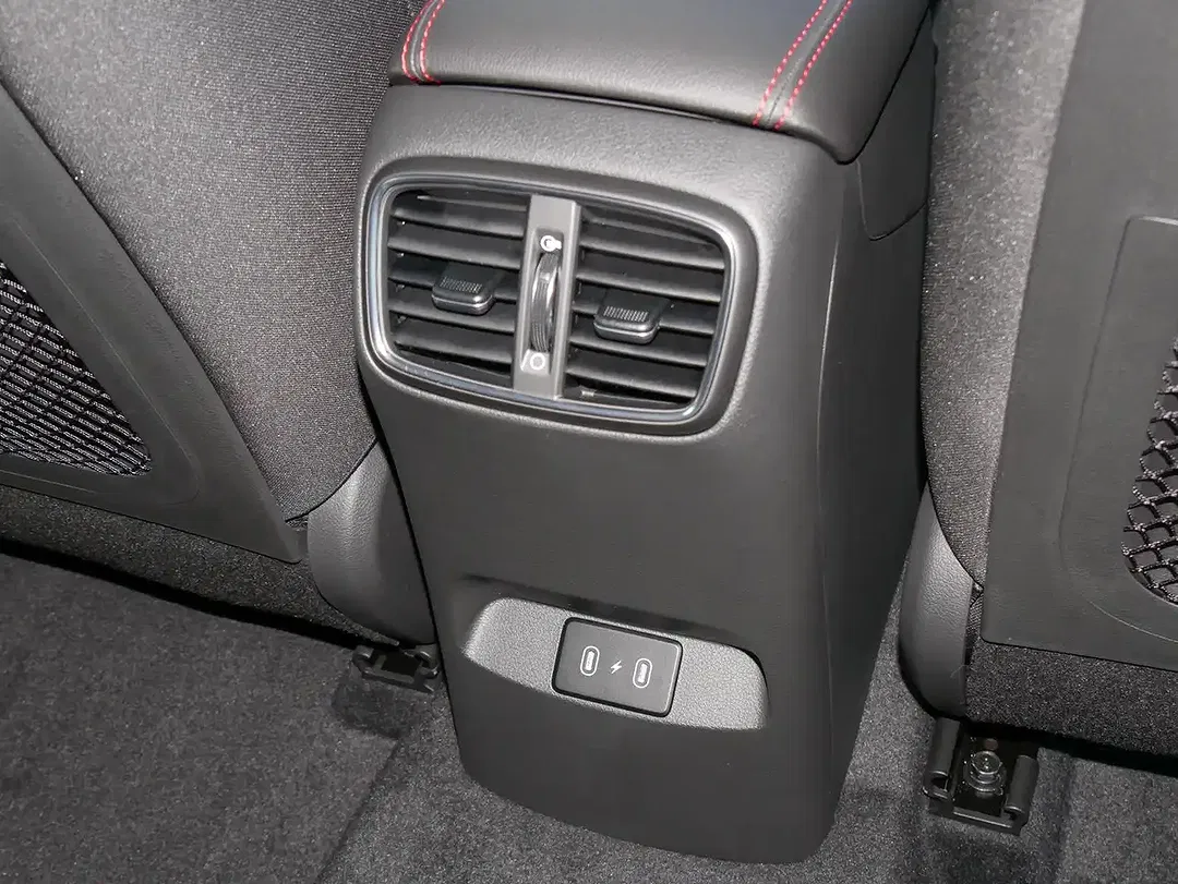 Hyundai i30 1.6 T-GDI DCT N Line cw - Thumbnail 18